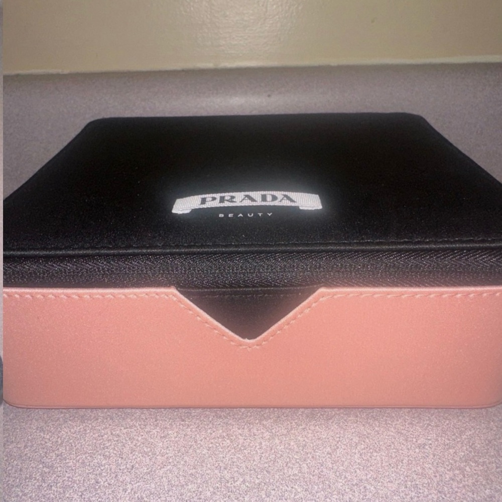 New! PRADA Beauty Storage Box - Picture 3 of 3